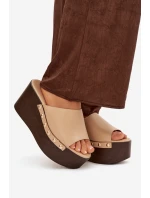 Dámské nazouváky na platformě s béžové model 21918817 - Boto Dámské nazouváky na platformě s béžové model 21918817 - Boto