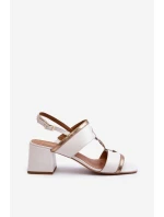 Kožené elegantní sandály na podpatku Laura Messi 2768 Bílé