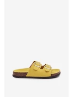 Dámské pantofle s přezkami Žluté model 21943311 - Boto
