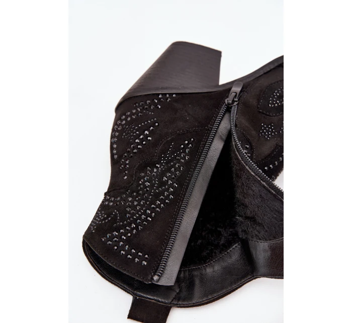 Dámské kotníkové boty Lelira kovbojky se zdobením – černé Dámské kotníkové boty Lelira kovbojky se zdobením – černé