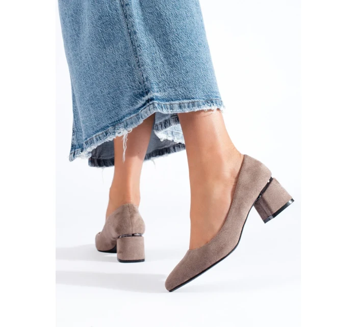 Trendy lodičky dámské hnědé na širokém podpatku Trendy lodičky dámské hnědé na širokém podpatku