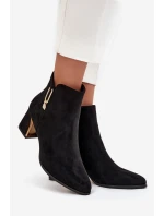 Dámské kotníkové boty na podpatku se zlatými detaily černé model 21710779 - Boto Dámské kotníkové boty na podpatku se zlatými detaily černé model 21710779 - Boto