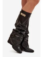 Dámské Kozačky Na Podpatku S  A Zlatým Detalem Černé model 21744555 - Boto