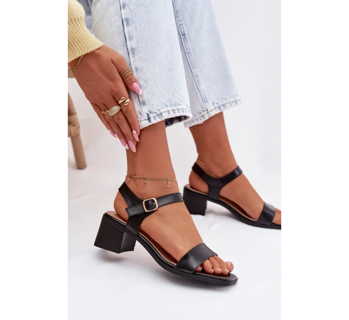 Dámské ekokůže sandály na klínu Černé Sabela