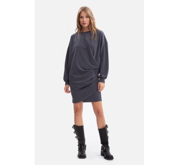 šaty s bočními záhyby ocelové model 21379821 - BeWear šaty s bočními záhyby ocelové model 21379821 - BeWear