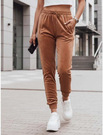 Dámské tepláky hnědé Dstreet model 21993572 - FashionStreet Dámské tepláky hnědé Dstreet model 21993572 - FashionStreet