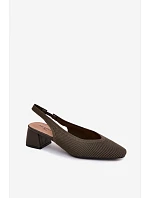 Materiálové dámské sandály na podpatku tmavě zelené model 22102914 - Boto Materiálové dámské sandály na podpatku tmavě zelené model 22102914 - Boto