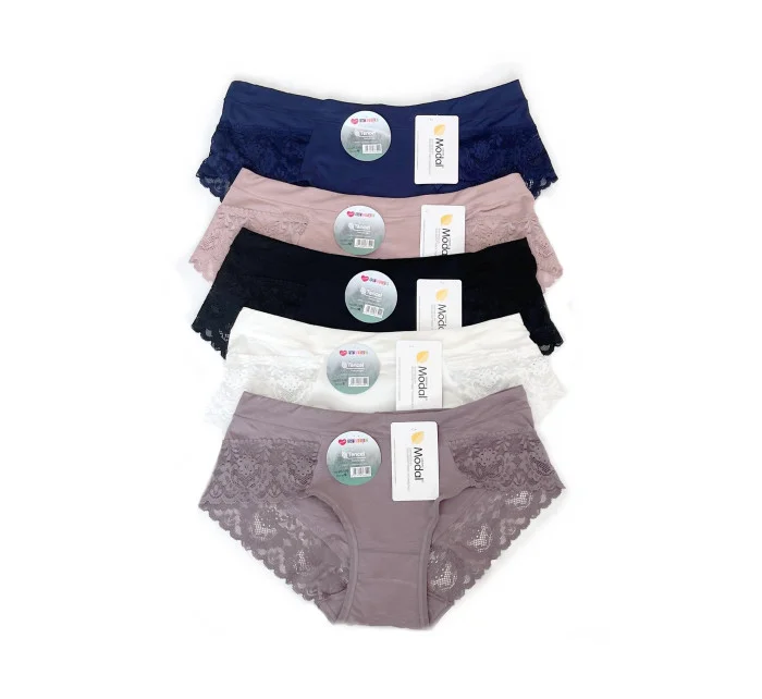 Figi model 21303192 A'12 - DC Girl