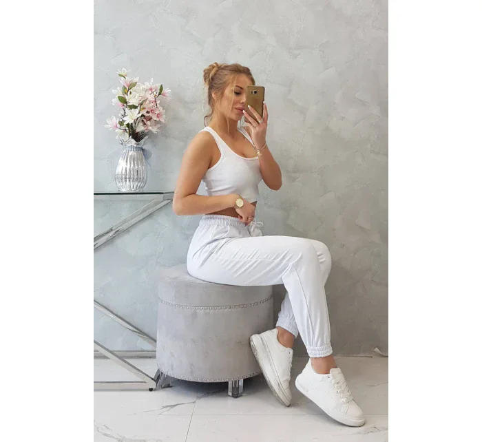 Bílý model 18748662 - K-Fashion