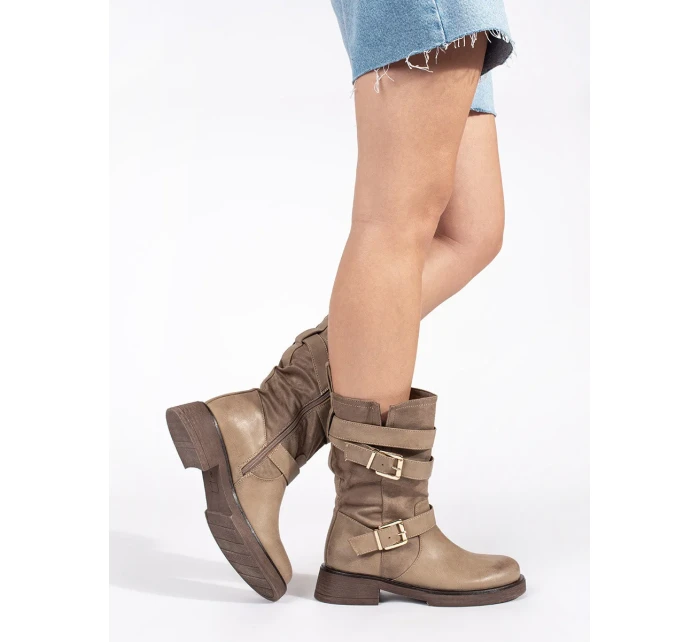 Trendy hnědé dámské kotníčkové boty na širokém podpatku Trendy hnědé dámské kotníčkové boty na širokém podpatku