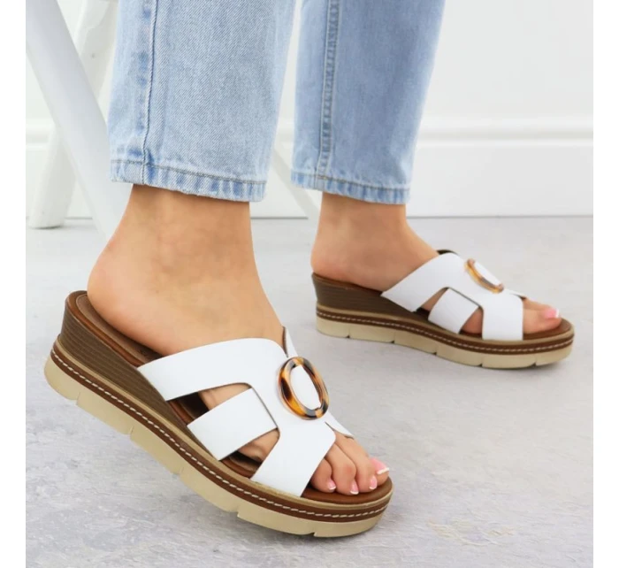 Dámské kožené žabky na platformě bílé model 21904783 - Remonte