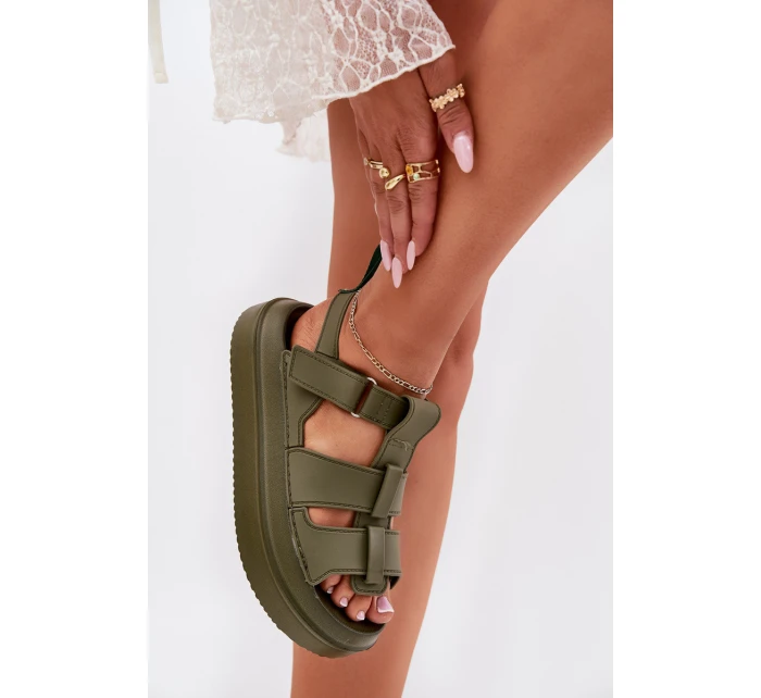 Dámské sandály na platformě zelené model 21696254 - Boto Dámské sandály na platformě zelené model 21696254 - Boto