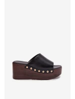 Dámské sandály na platformě a platformě se zlatými sponami Černé Farinelle