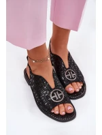 Kožené sandály na plochém podpatku s ozdobou model 21696723 černé - S.Barski