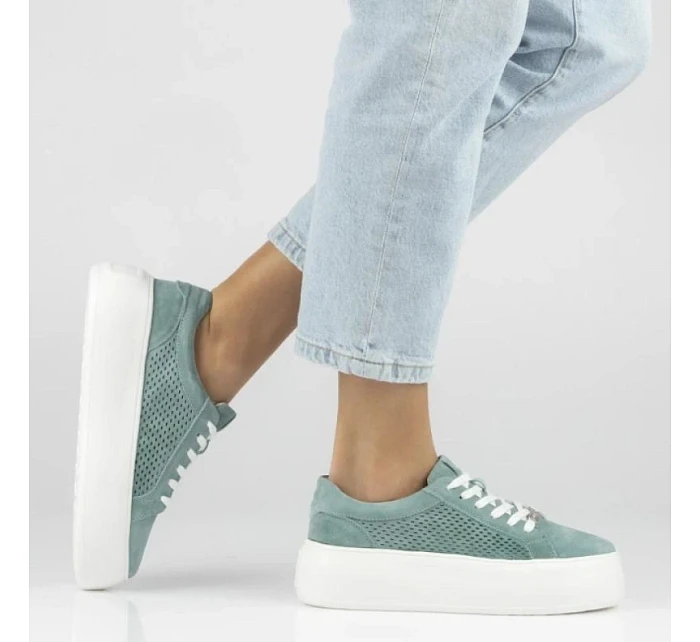 Dámské kožené polobotky ažurové zelené model 22116561 - FILIPPO