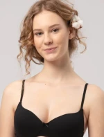 TEENAGERSKÁ PODPRSENKA TBM 120 ČERNÁ