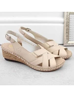 Kožené pohodlné sandály Rieker W RKR682 beige