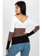 Halenka  model 175088 Rue Paris