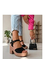 Sandály na podpatku  model 229782 Solea