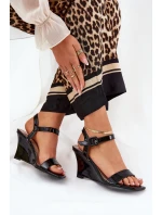 Dámské Sandály Na Klínu Černé model 21688991 - Boto