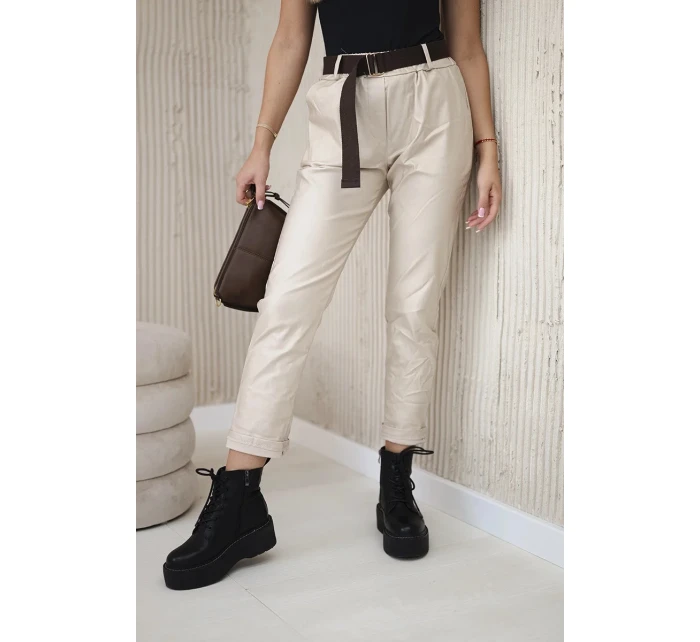 model 20553438 kalhoty s páskem béžový - K-Fashion model 20553438 kalhoty s páskem béžový - K-Fashion
