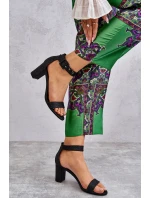 Lesklé sandály na podpatku Černé Maxim Lesklé sandály na podpatku Černé Maxim