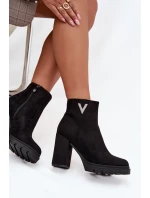 Dámské zimní boty na podpatku s ozdobným detailem černé Briella Dámské zimní boty na podpatku s ozdobným detailem černé Briella