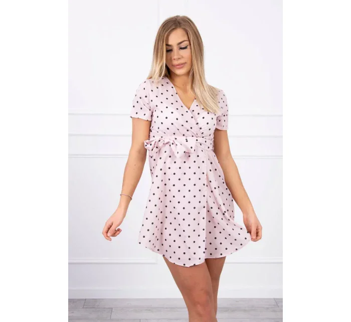 Pudrově růžové puntíkované šaty