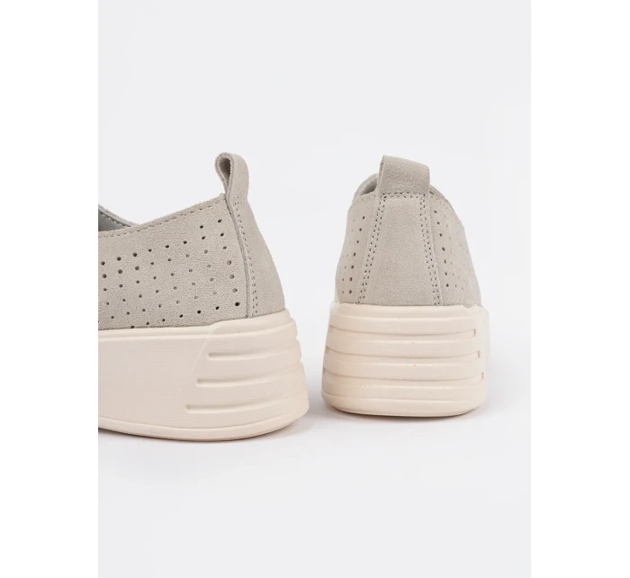 Pěkné hnědé  polobotky dámské platforma