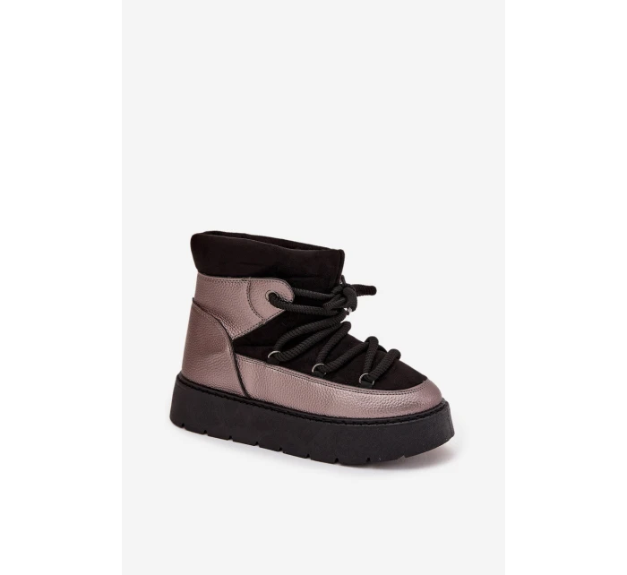 Dámské nízké sněhule s hřejivým kožíškem a silným šněrováním Xarina – černé Dámské nízké sněhule s hřejivým kožíškem a silným šněrováním Xarina – černé