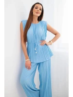 Dámský viskózový plisovaný komplet se zavazovací halenkou a širokými kalhotami modrý