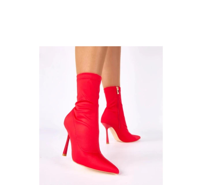 Boty na podpatku model 222901 Solea Boty na podpatku model 222901 Solea