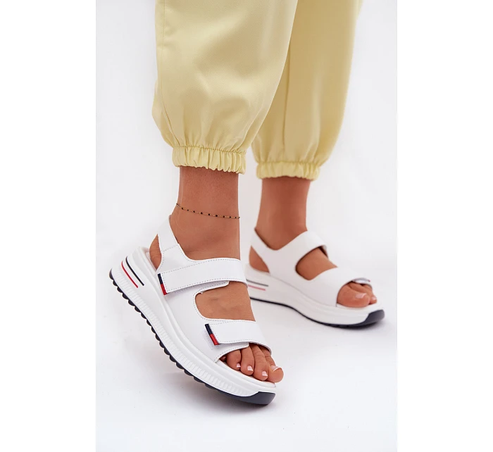 Kožené dámské sandály na platformě na suchý zip bílé Jemela Kožené dámské sandály na platformě na suchý zip bílé Jemela