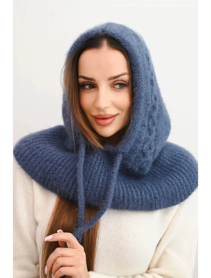 Dámská čepice s kapucí a pleteným vzorem bílá Dámská čepice s kapucí a pleteným vzorem bílá