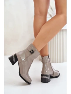Lakované Kotníkové Boty Na Podpatku Zateplené Šedé