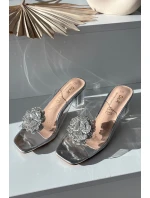 Průhledné nazouváky na podpatku s ozdobou D&A MR1037-20 stříbrné Průhledné nazouváky na podpatku s ozdobou D&A MR1037-20 stříbrné