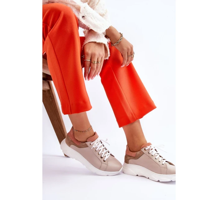 Pohodlné kožené tenisky na platformě Béžove model 21613251 - Boto Pohodlné kožené tenisky na platformě Béžove model 21613251 - Boto