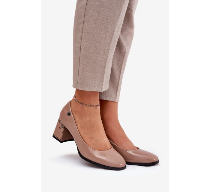 Kožené Lakované Lodičky Na Podpatku model 21691304 Béžové - VINCEZA