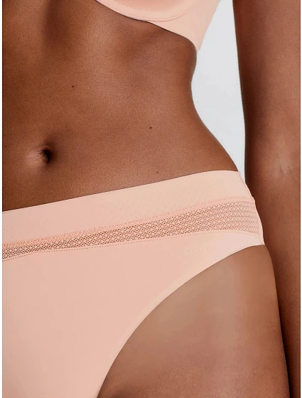 Dámská tanga model 18959982 - Calvin Klein Dámská tanga model 18959982 - Calvin Klein