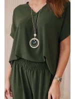 Komplet s náhrdelníkem halenka + kalhoty khaki Komplet s náhrdelníkem halenka + kalhoty khaki