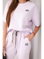 Dámský komplet viskózový máslový s krátkým rukávem a kalhotami s ohrnutím nohavice světle fialový