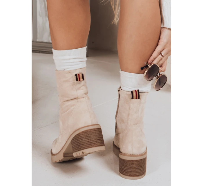 Dámské semišové šněrovací boty béžové FashionStreet ZY1235