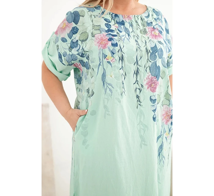 Dámské viskózové šaty Plus Size s krátkým rukávem a rozparky po model 22092334 - K-Fashion