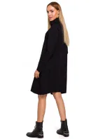 Trapézové šaty s hlubokým výstřihem M480 - Moe Trapézové šaty s hlubokým výstřihem M480 - Moe