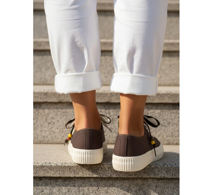 Dámské tenisky tenisky s ozdobnými korálky hnědé ZY1403 Dámské tenisky tenisky s ozdobnými korálky hnědé ZY1403