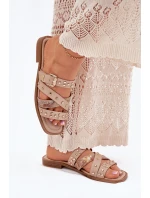 Ozdobené dámské sandály na plochém podpatku se pásky a sponou béžové Manitte Ozdobené dámské sandály na plochém podpatku se pásky a sponou béžové Manitte