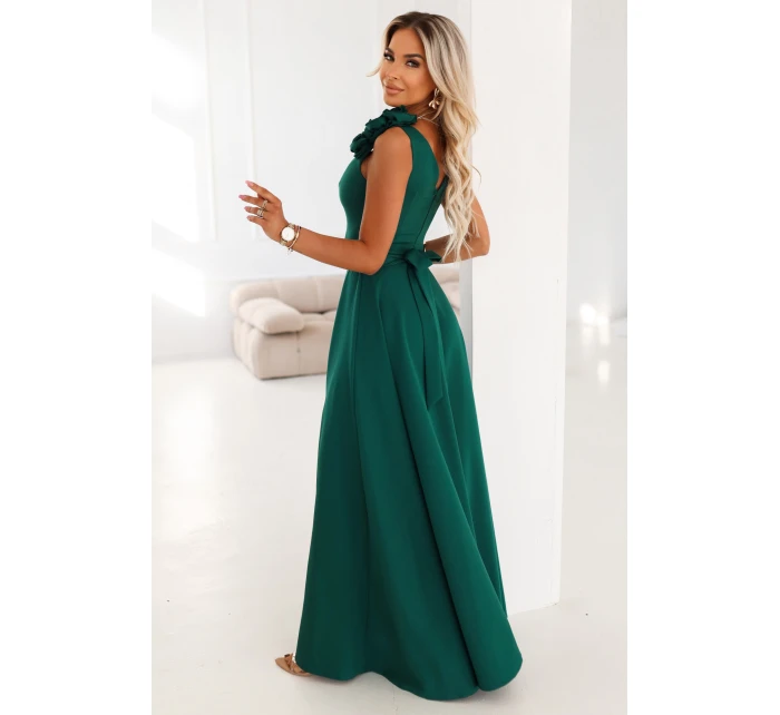643-1 Elegantní večerní maxi šaty s rozparkem a růžemi - lahvově zelené 643-1 Elegantní večerní maxi šaty s rozparkem a růžemi - lahvově zelené