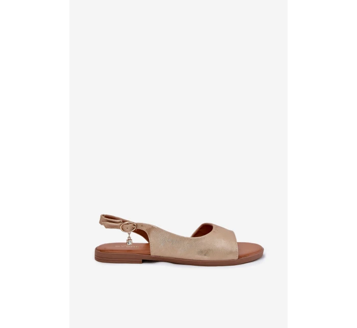 Dámské Sandály Na Plochém Podpatku Zlaté model 21698451 - EVENTO Dámské Sandály Na Plochém Podpatku Zlaté model 21698451 - EVENTO