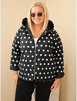 Dámská bunda Plus Size s kapucí v puntíky černá