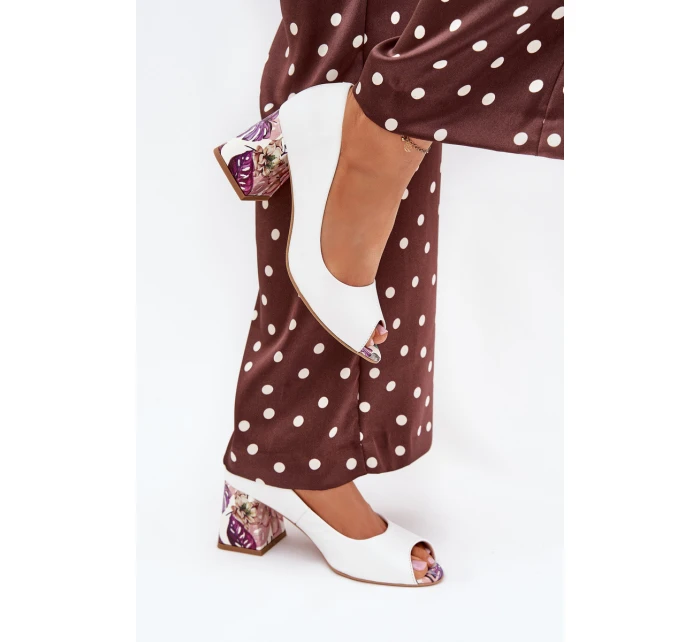 Kožené lodičky s ozdobným podpatkem Lewski Shoes model 21704096 bílé - Boto